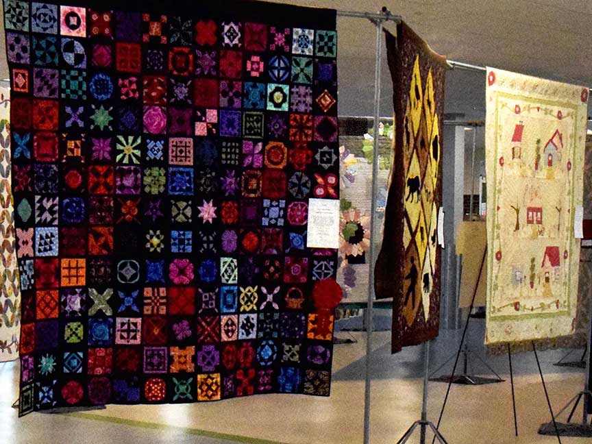 Rental Quilt Racks